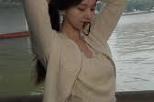 又3大瓜!深夜泡酒吧全身整容恋情曝光个个劲爆关晓彤也被牵连